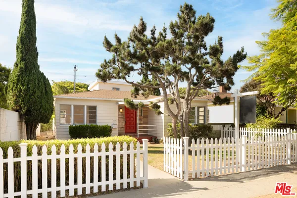 $6,900 | 2346 Pearl Street, Santa Monica, CA 90405