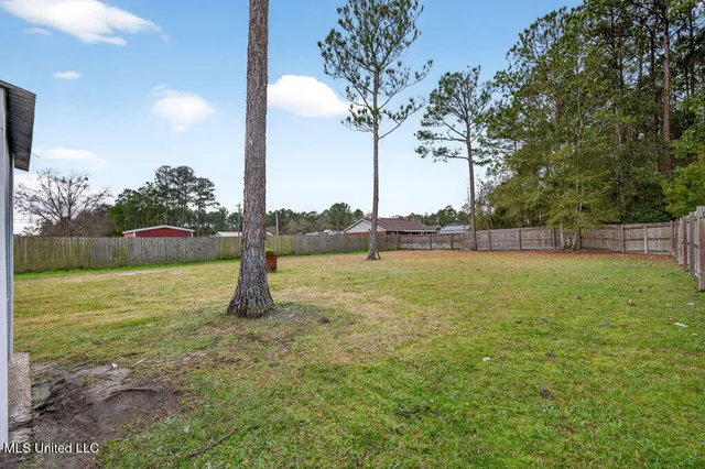 $1,650 | 10617 Maple Street, Vancleave, MS 39565