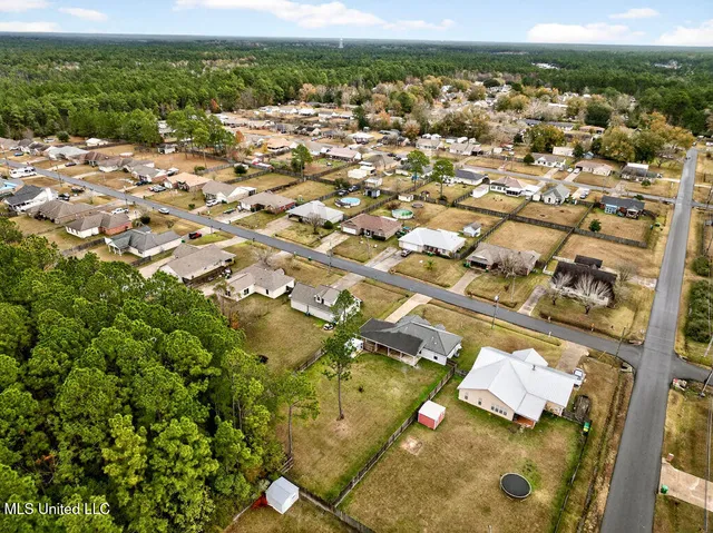 $1,650 | 10617 Maple Street, Vancleave, MS 39565