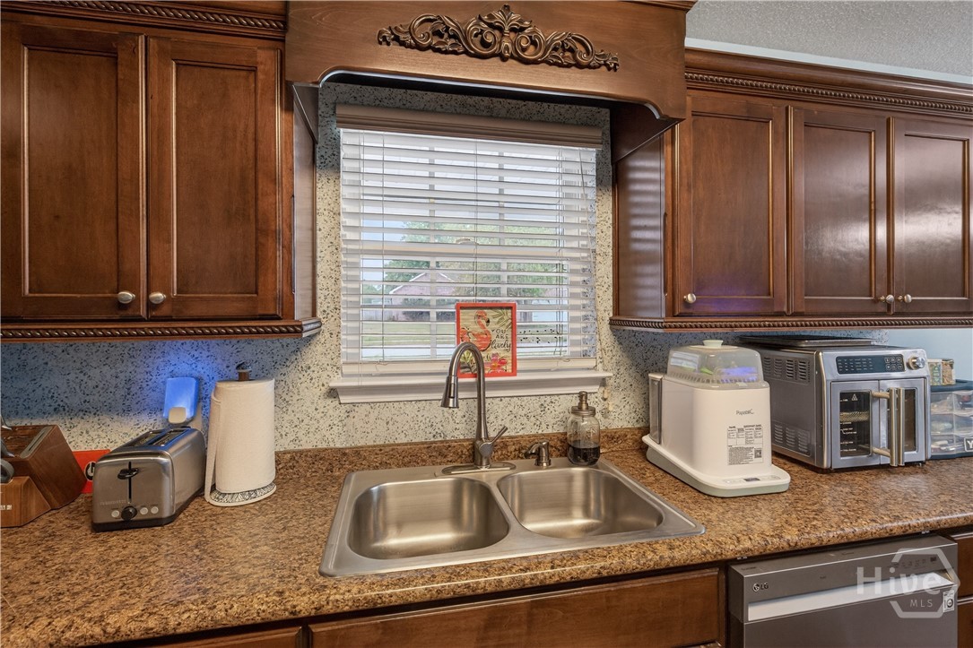 426 Mancy Garrason Loop Ludowici, GA 31316 - Photo 19 of 55