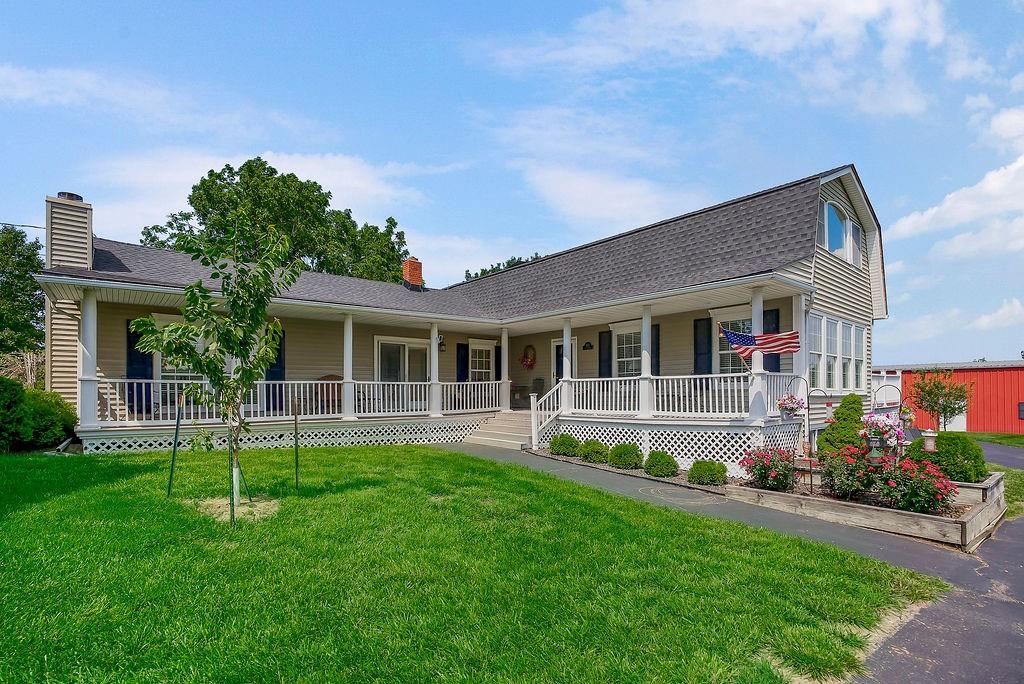 5973 Ogg Road Shawnee, KS 66218 - Photo 2 of 63