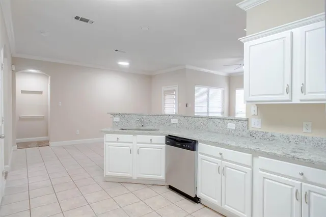 $2,200 | 4929 Spur Ridge Court, Fort Worth, TX 76244