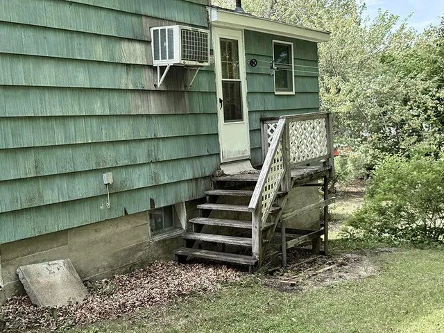 $175,000 | 25 Pray Street, Gardiner, ME 04345