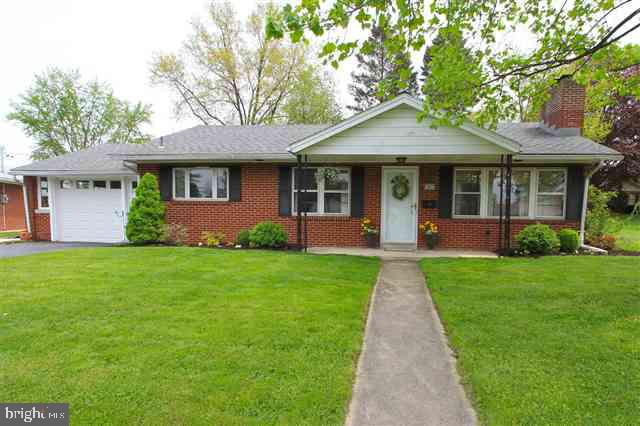 403 Clinton Road Harrisburg, PA 17109 - Photo 1 of 14 Gallery Image 1