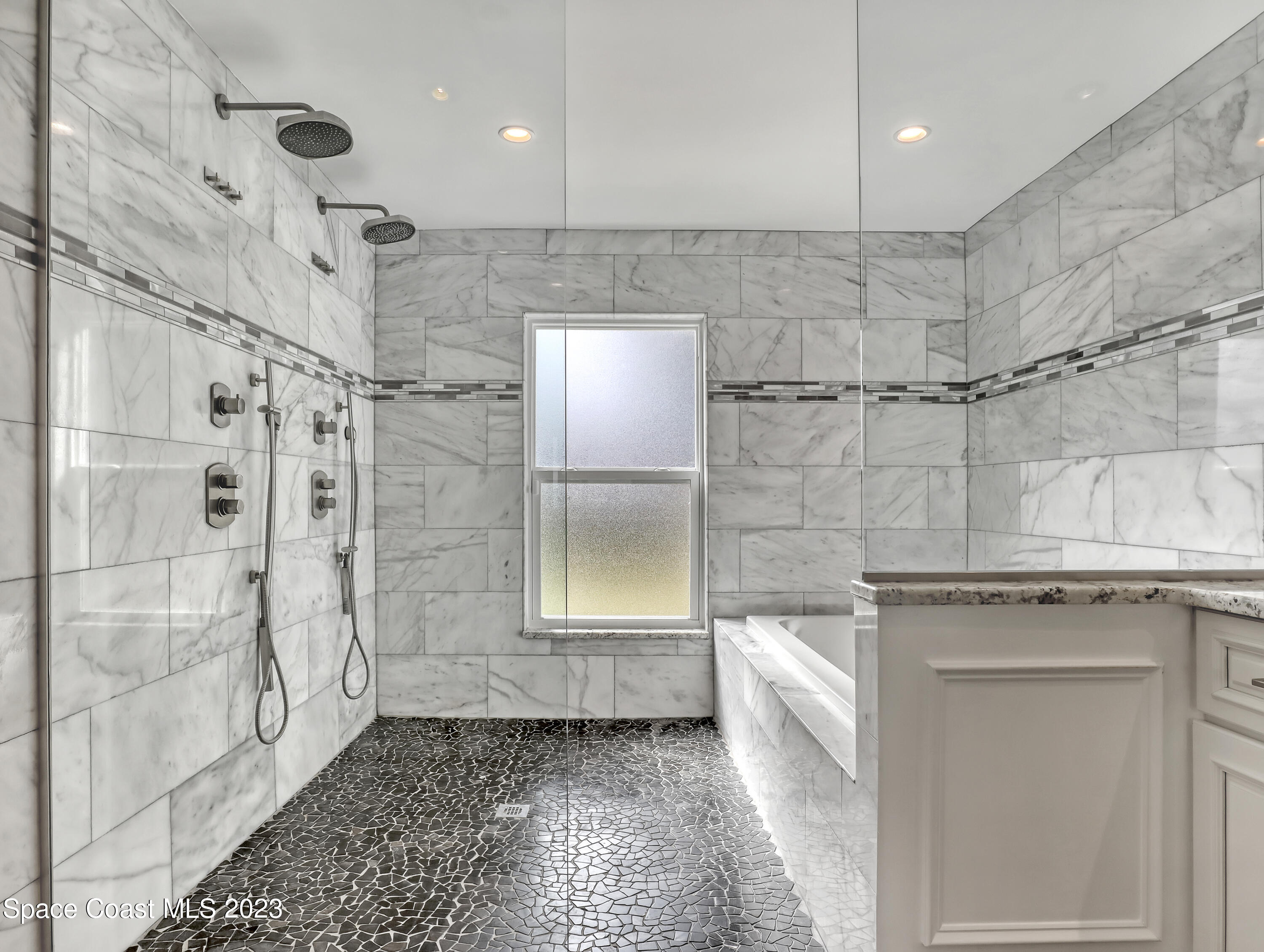 8537 Mizell Drive Melbourne, FL 32940 - Photo 31 of 51 8537 Mizell (29)