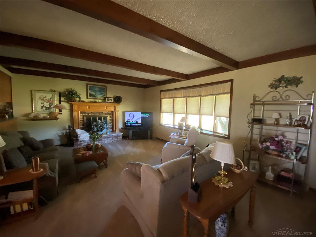 63670 Hartway Road Ray, MI 48096 - Photo 2 of 27
