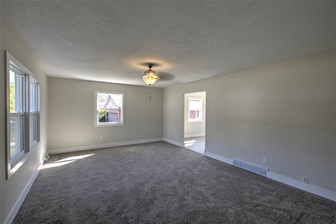 33 Allen Bend Drive Decatur, IL 62521 - Photo 12 of 32