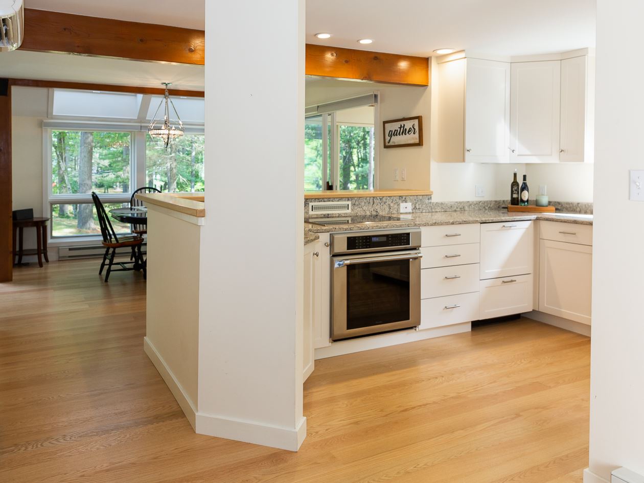 41 Point Breeze Road Wolfeboro, NH 03894 - Photo 2 of 37 Gallery Image 2