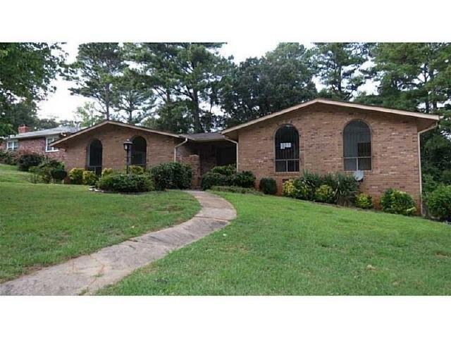 2316 Crestknoll Circle Decatur, GA 30032 - Photo 1 of 1