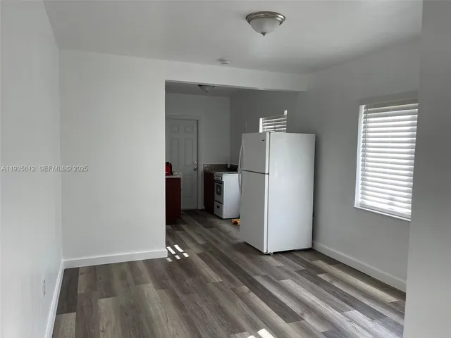 $1,400 | 430 Southwest 6th Avenue, Unit 8, Miami, FL 33130