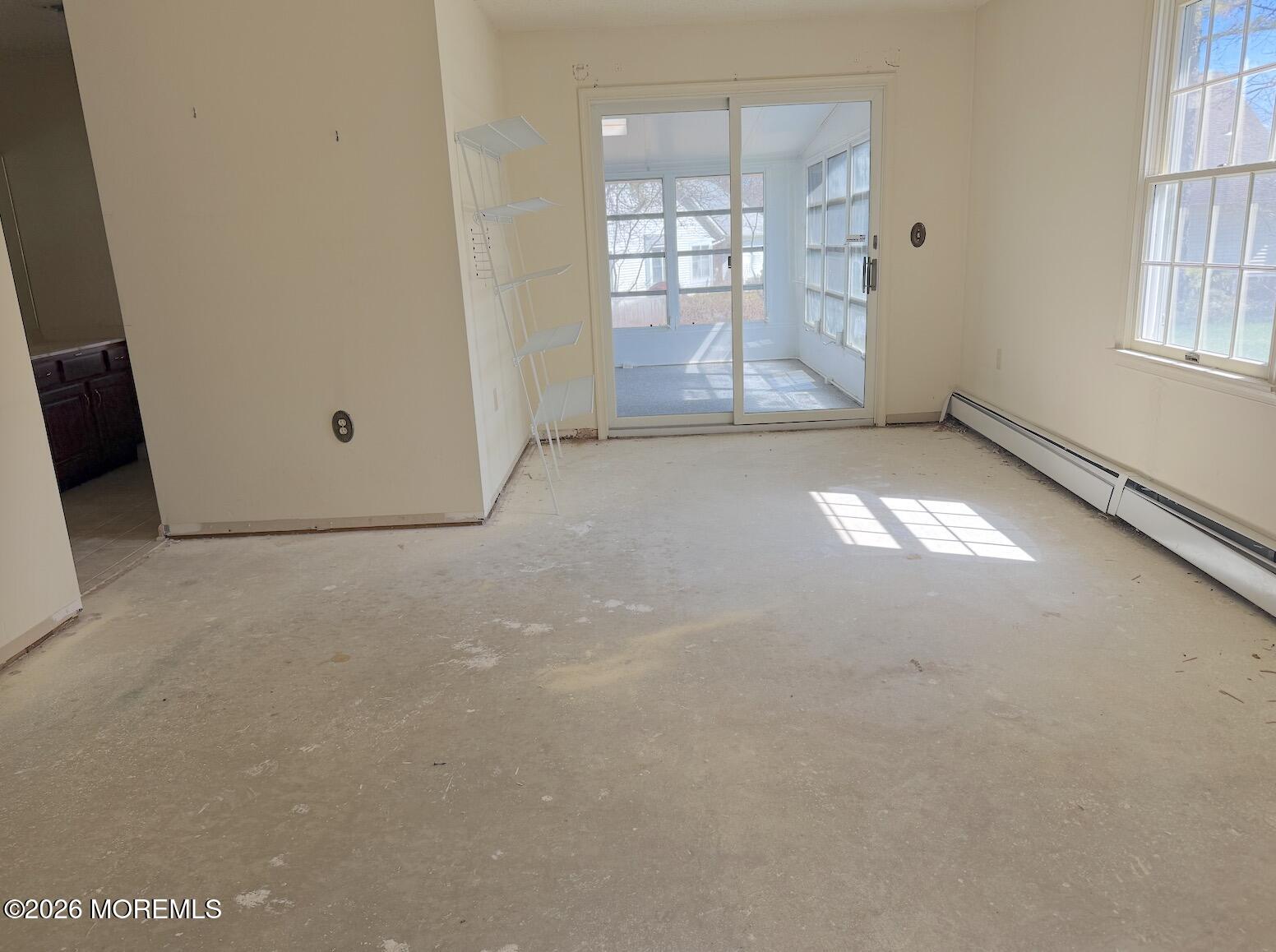 1575 Goldspire Road Toms River, NJ 08755 - Photo 16 of 16 an empty room with windows