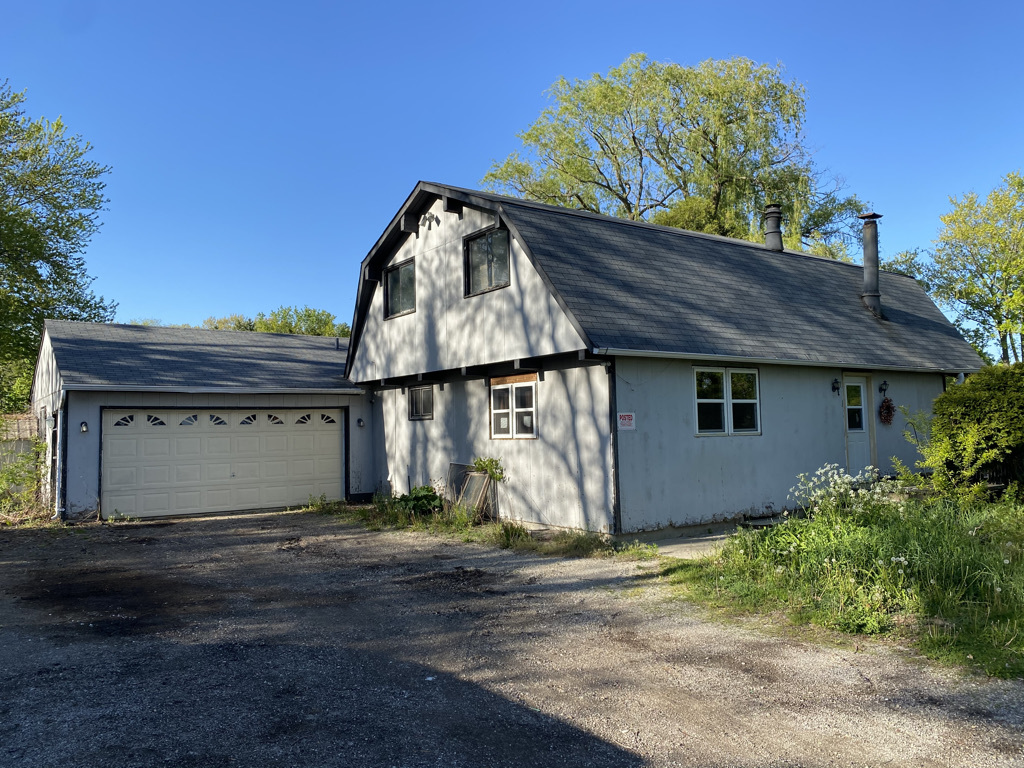 9-n010 Corron Road Elgin, IL 60124 - Photo 2 of 13