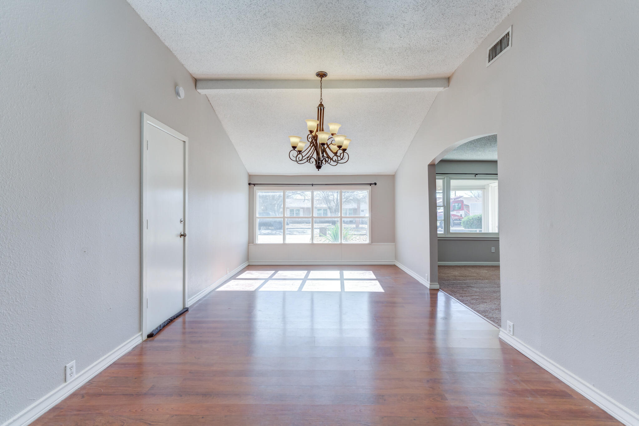 4824 6th Street Lubbock, TX 79416 - Photo 20 of 41 4824-6th-St-Lubbock-TX_16_dining