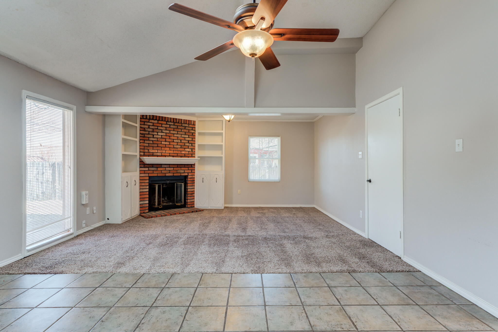 4824 6th Street Lubbock, TX 79416 - Photo 25 of 41 4824-6th-St-Lubbock-TX_23_Living