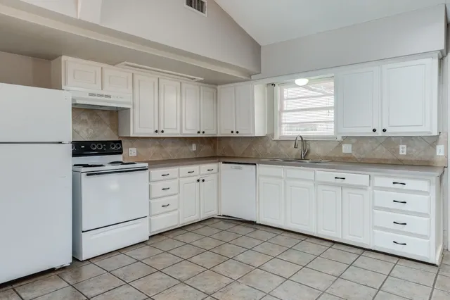 $205,000 | 4824 6th Street, Lubbock, TX 79416