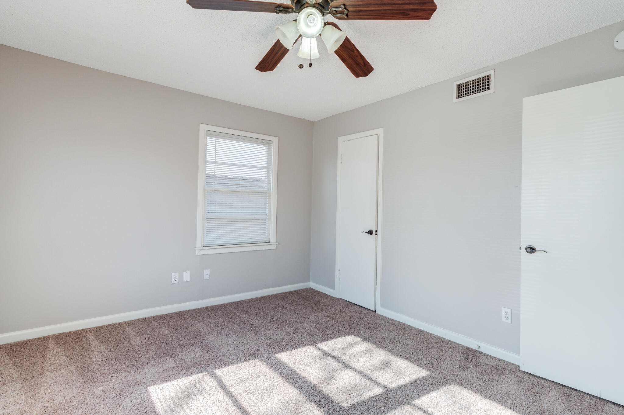 4824 6th Street Lubbock, TX 79416 - Photo 34 of 41 4824-6th-St-Lubbock-TX_34_Bedroom