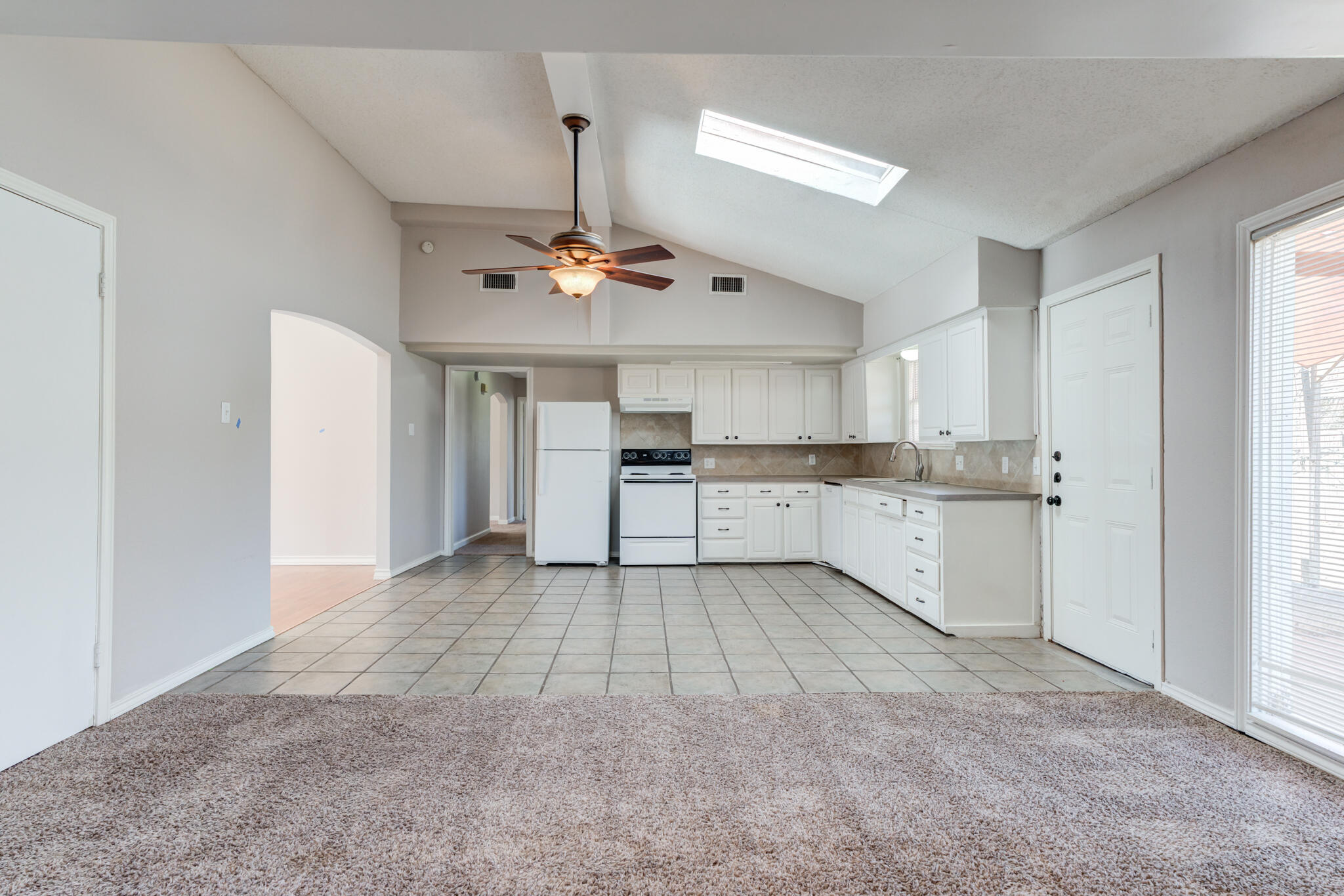 4824 6th Street Lubbock, TX 79416 - Photo 5 of 41 4824-6th-St-Lubbock-TX_28_Kitchen