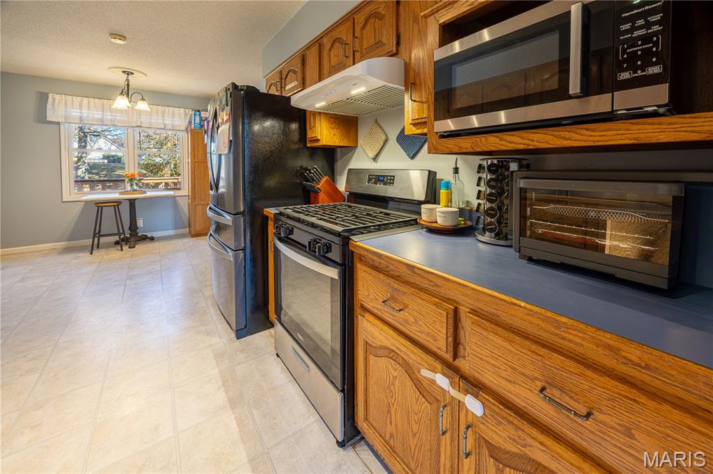 3818 Eagle Ridge Drive Cape Girardeau, MO 63701 - Photo 13 of 55