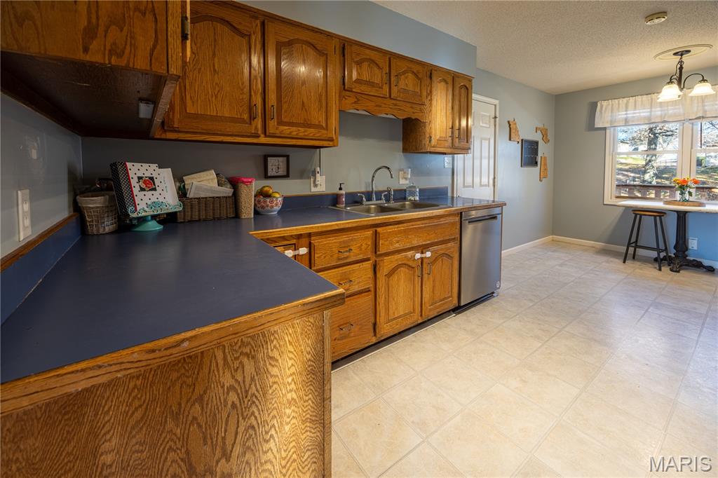 3818 Eagle Ridge Drive Cape Girardeau, MO 63701 - Photo 14 of 55