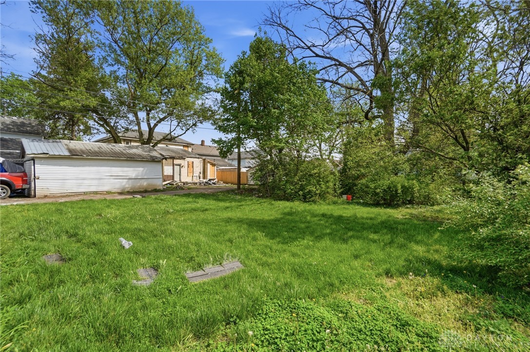 517 Broadway Street, Unit 515 Springfield, OH 45504 - Photo 29 of 29 This spacious lot offers ample room for creative landscape design and outdoor enjoyment.