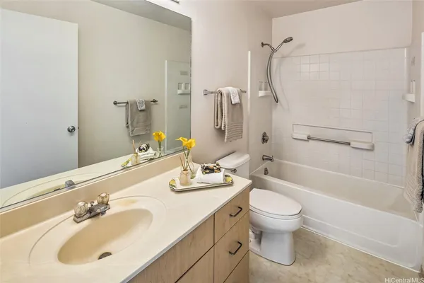 $450,000 | 95-1039 Kaapeha Street, Unit 238, Mililani, HI 96789