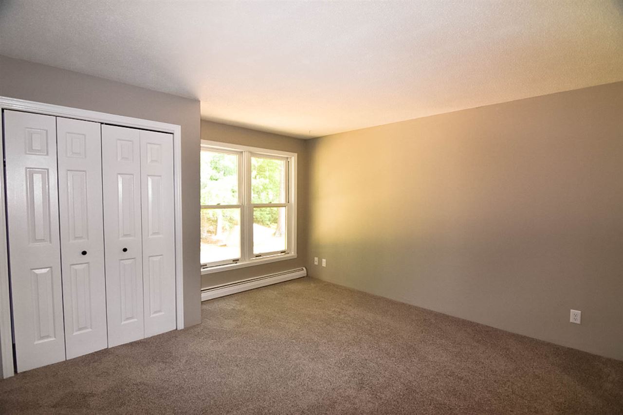 58 Shelburne Road Merrimack, NH 03054 - Photo 12 of 31 Gallery Image 12
