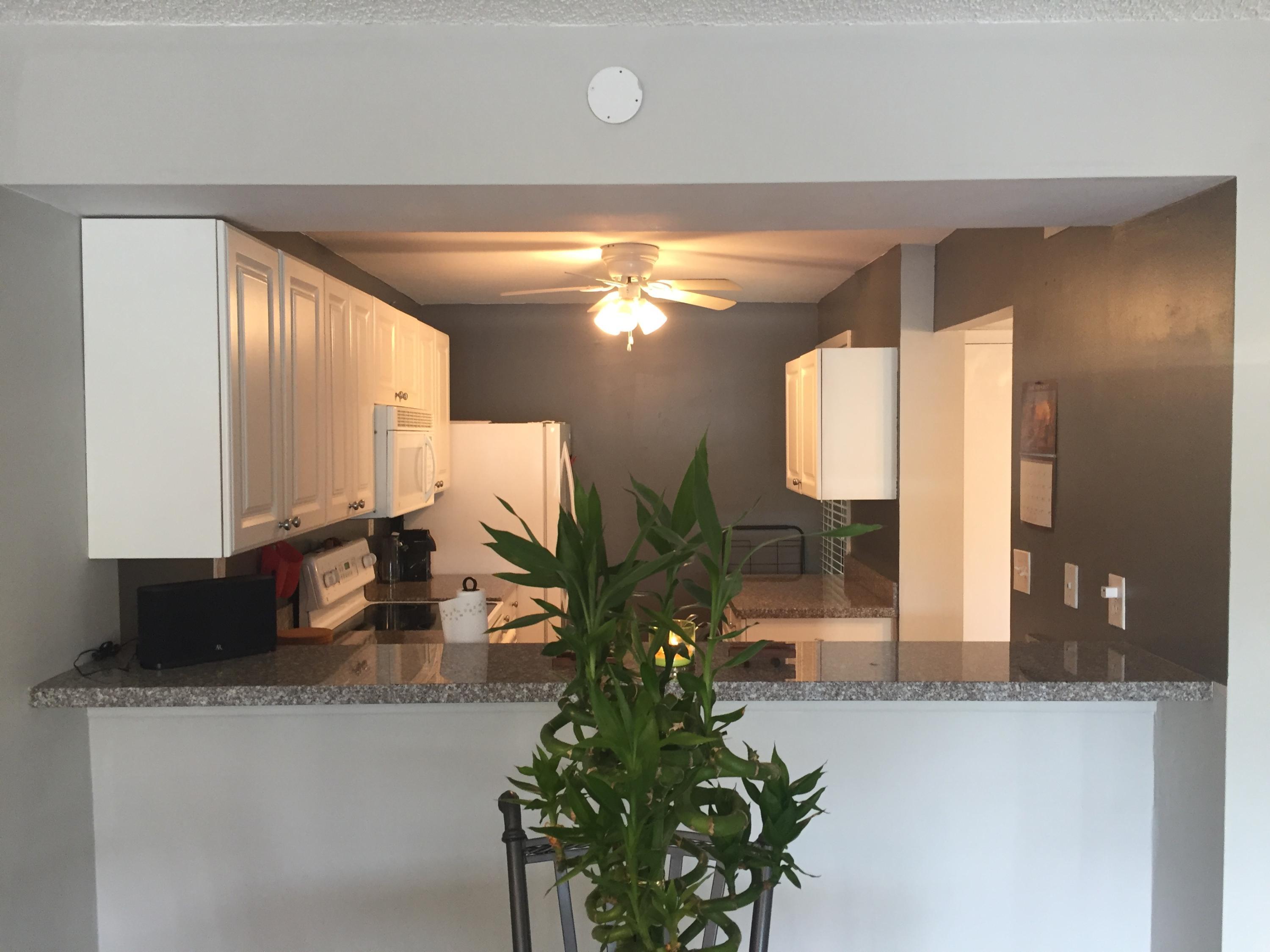 10 Royal Palm Way, Unit 2030 Boca Raton, FL 33432 - Photo 2 of 26 IMG_7571