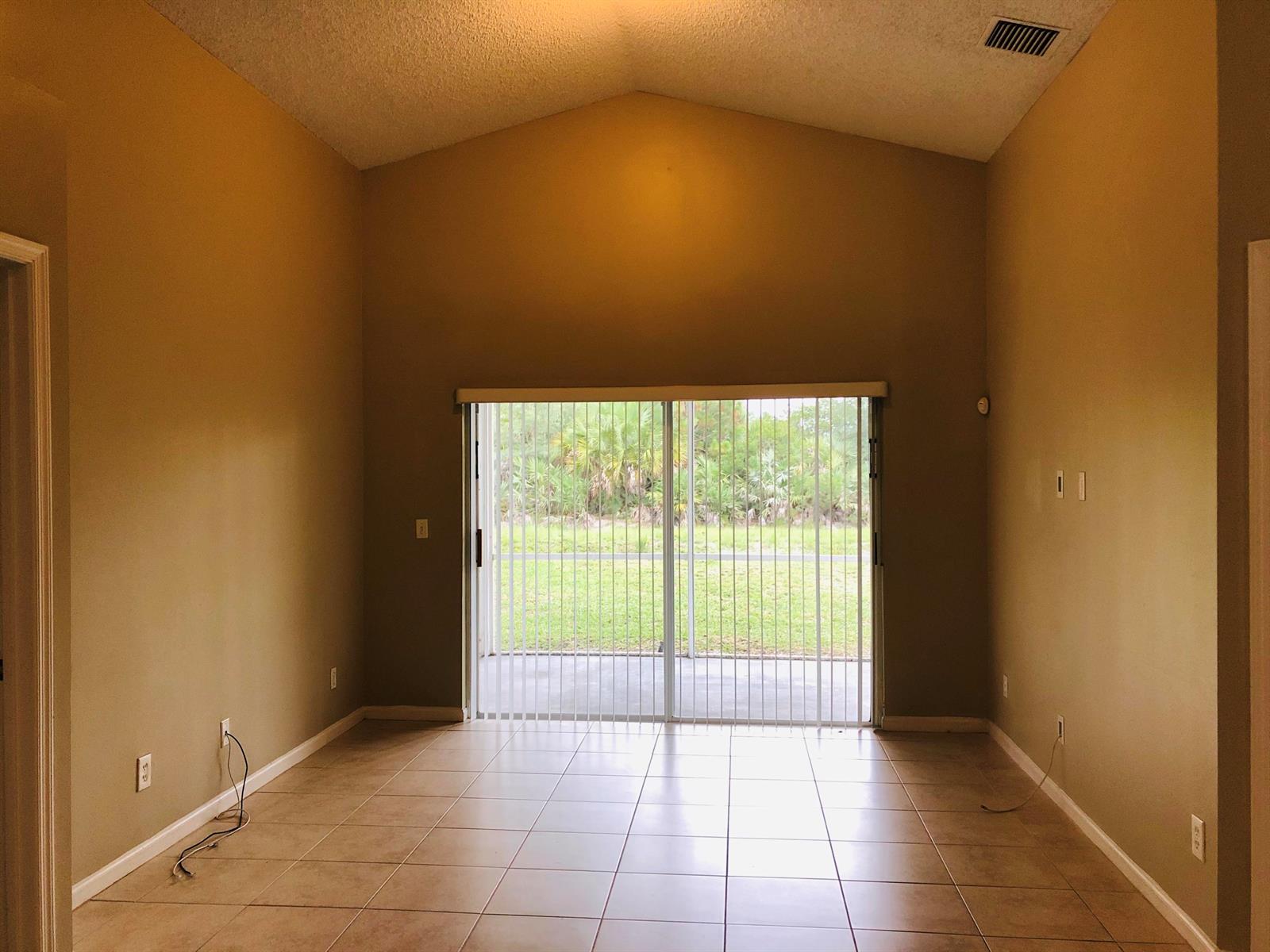1814 Barnstable Road Wellington, FL 33414 - Photo 5 of 21
