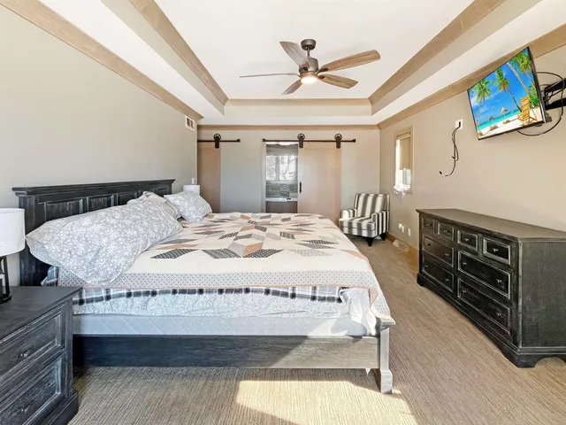 $899,000 | 25-50 Cottage Hill Drive, Lake Carroll, IL 61046