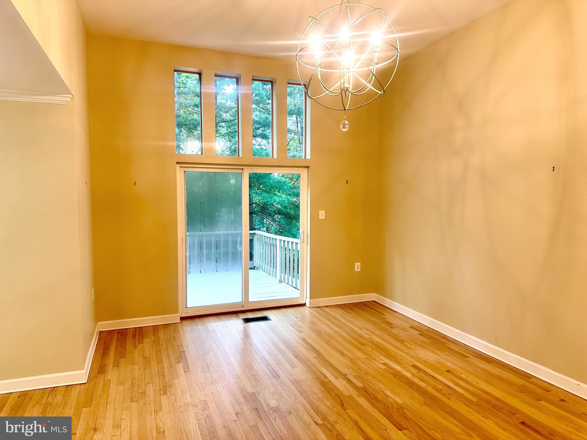 1593 Inlet Court Reston, VA 20190 - Photo 7 of 24