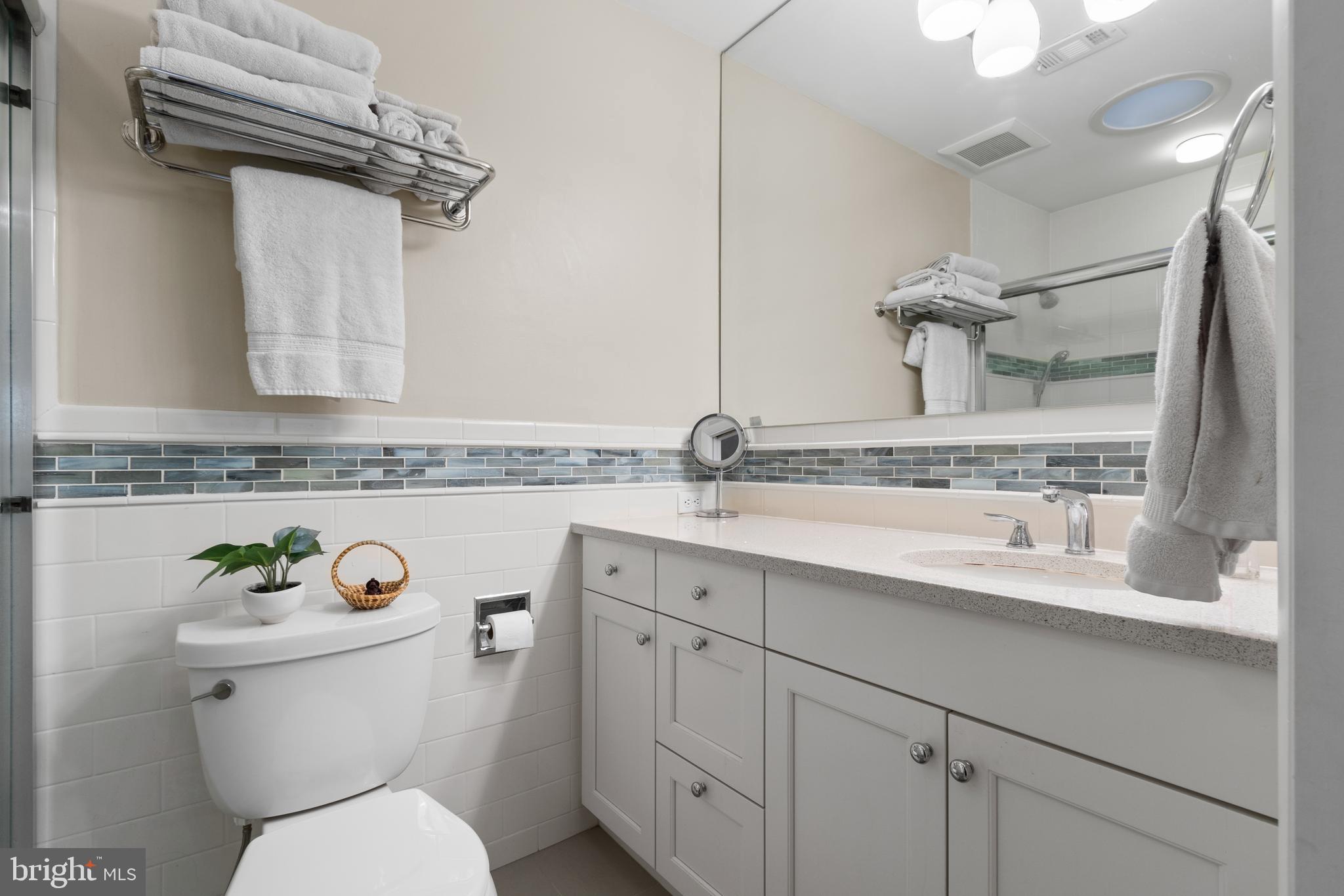 1593 Inlet Court Reston, VA 20190 - Photo 10 of 24