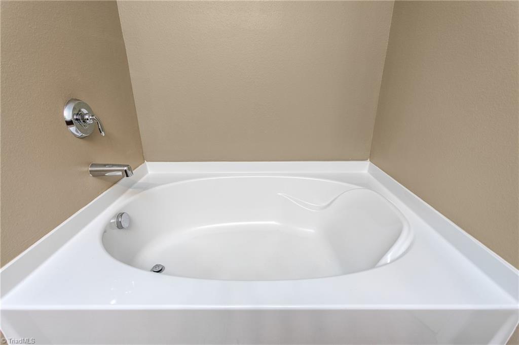 6609 Tromble Road Whitsett, NC 27377 - Photo 20 of 31