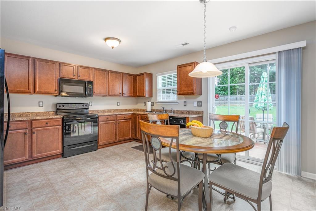 6609 Tromble Road Whitsett, NC 27377 - Photo 9 of 31