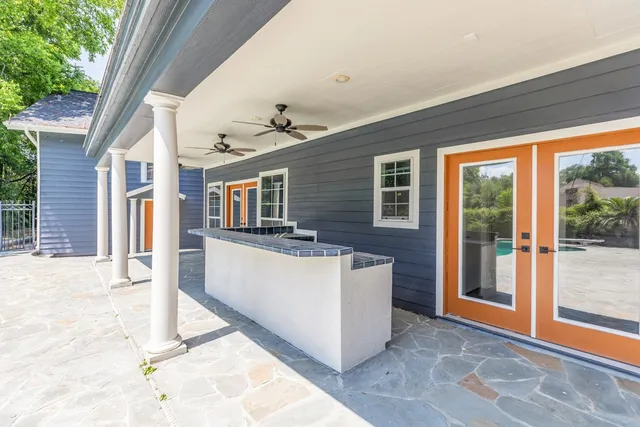 a view of house with a outdoor space