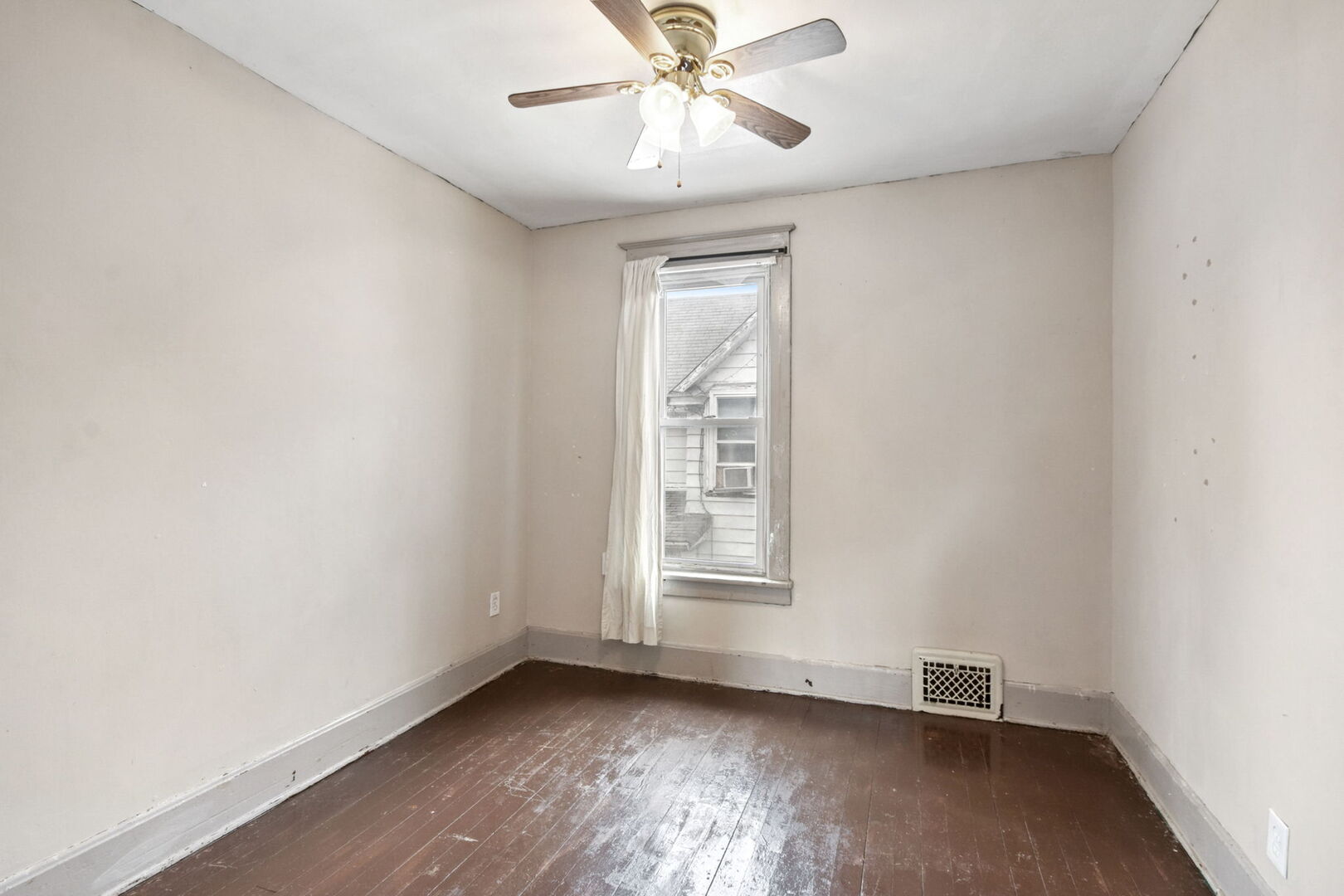 610 Bluff Street Waukegan, IL 60085 - Photo 19 of 31