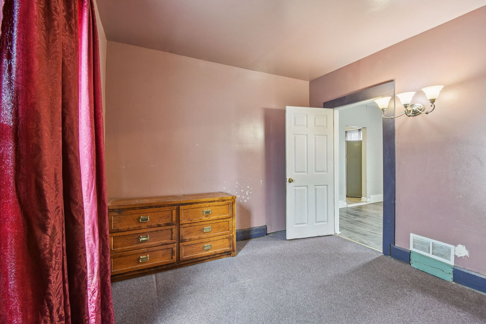 610 Bluff Street Waukegan, IL 60085 - Photo 9 of 31