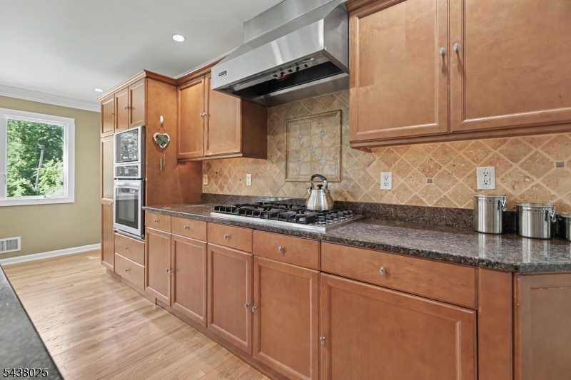 1680 Raritan Road Scotch Plains, NJ 07076 - Photo 17 of 50