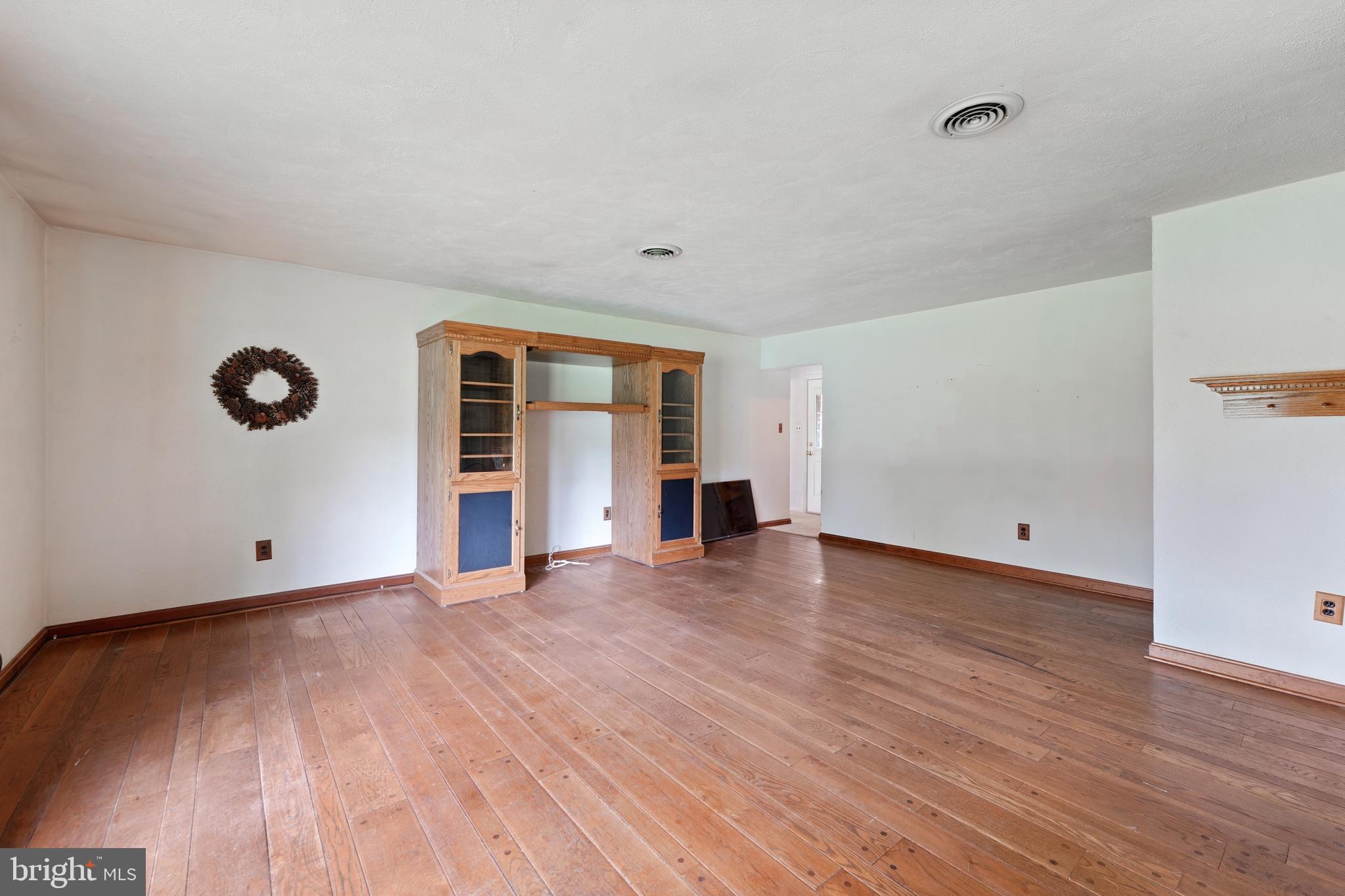 110 Sawmill Road Landenberg, PA 19350 - Photo 4 of 36