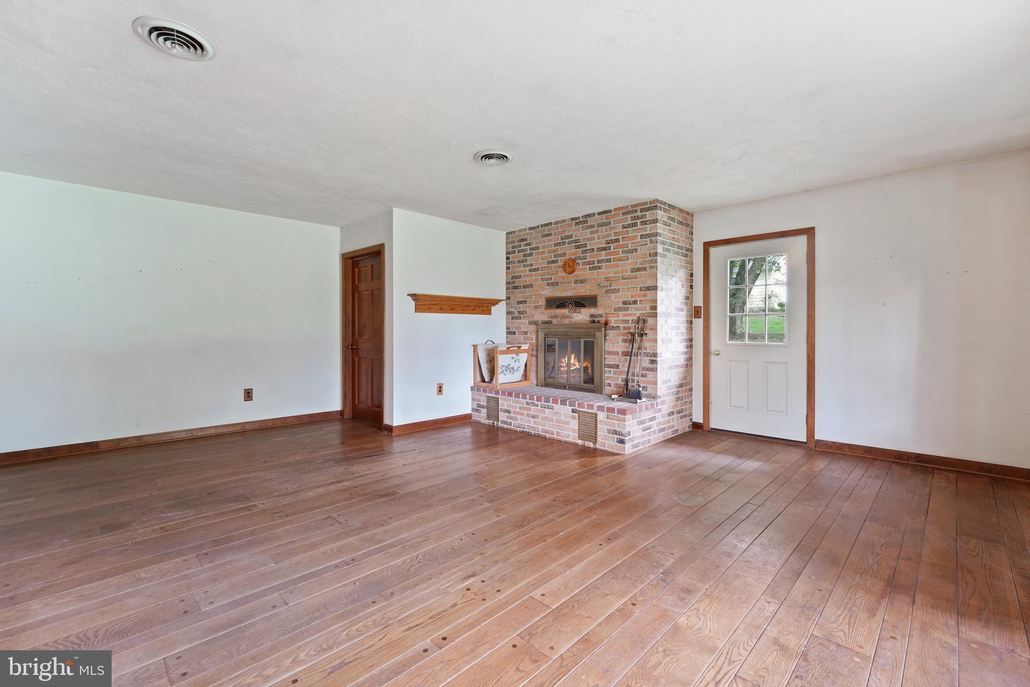110 Sawmill Road Landenberg, PA 19350 - Photo 6 of 36