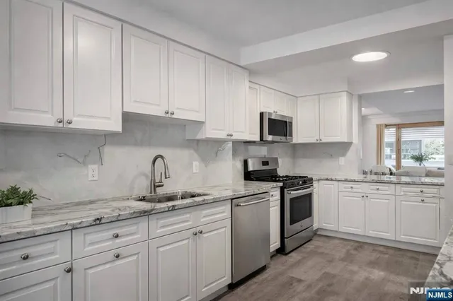 $7,900 | 53 Forest Road, Demarest, NJ 07627