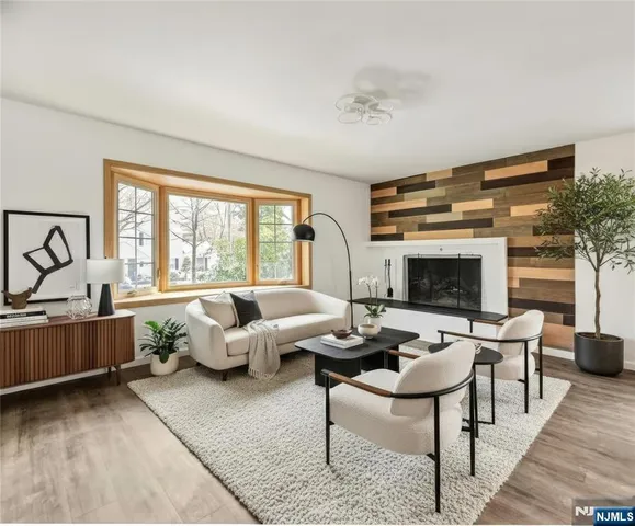 $7,900 | 53 Forest Road, Demarest, NJ 07627