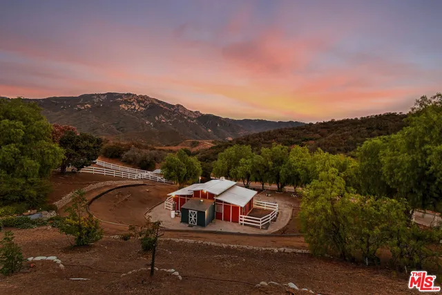 $2,495,000 | 25700 Mulholland Highway, Calabasas, CA 91302