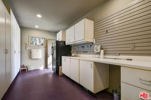 $2,495,000 | 25700 Mulholland Highway, Calabasas, CA 91302