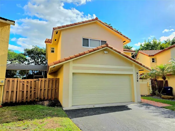 $715,000 | 9329 Southwest 151st Avenue, Miami, FL 33196