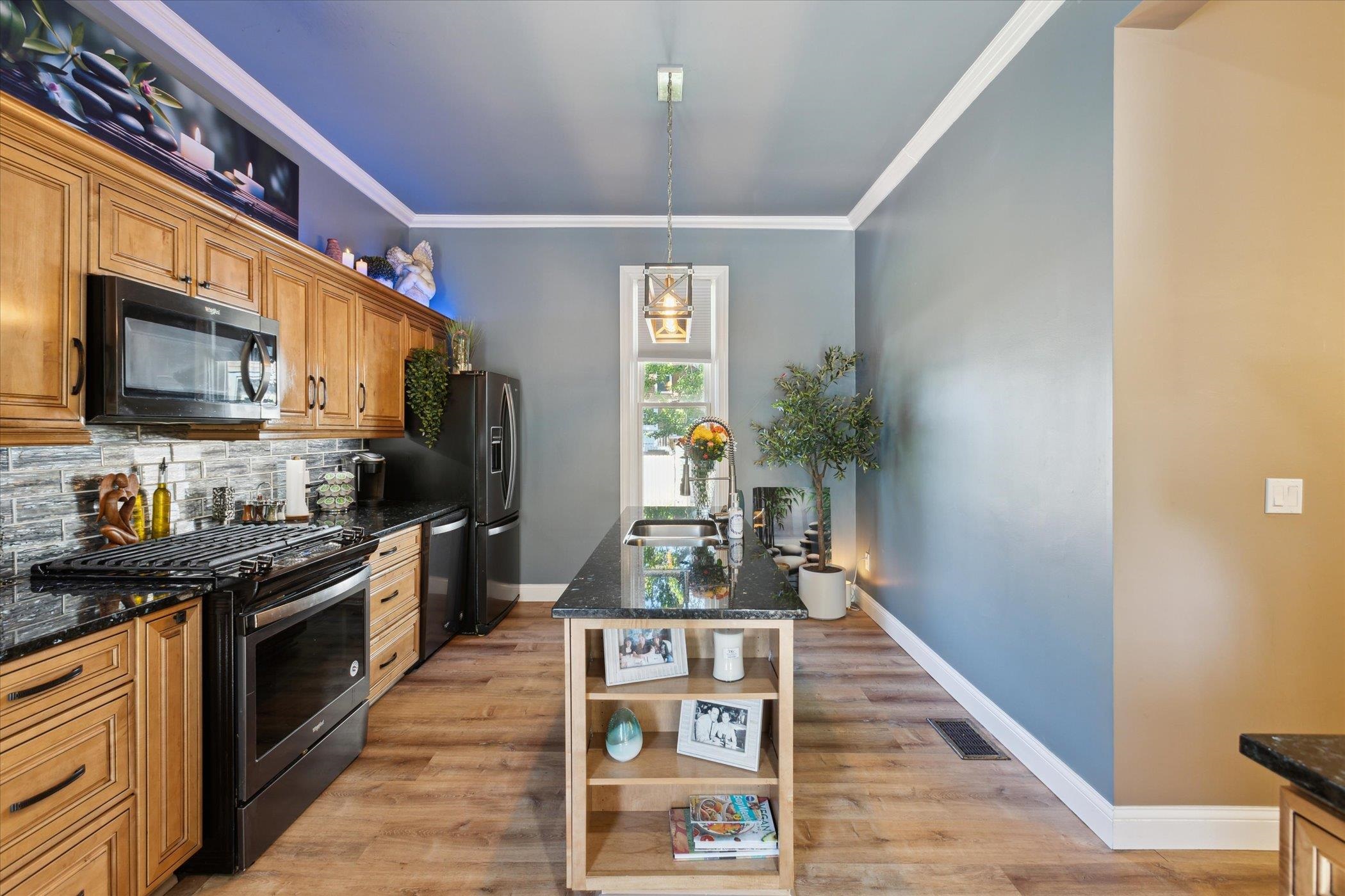 1010 6th Street Bay City, MI 48708 - Photo 11 of 54