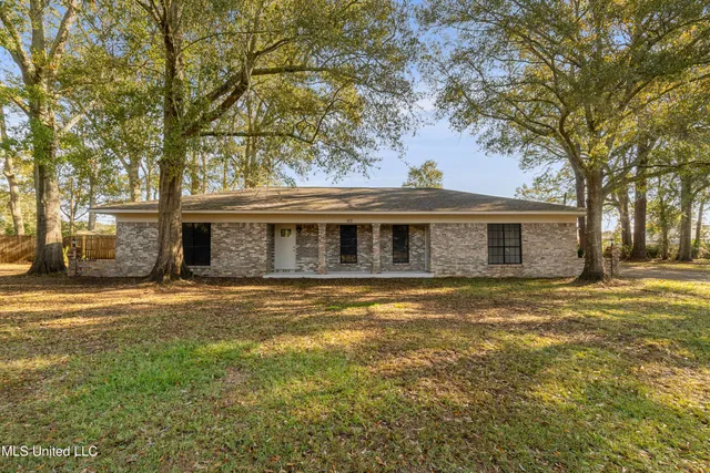 $250,000 | 162 Jane Drive, Lucedale, MS 39452