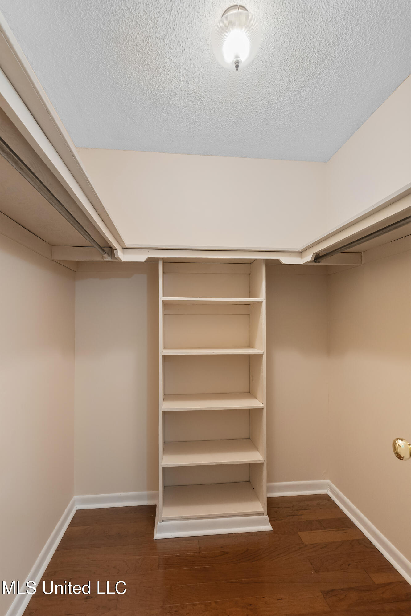 162 Jane Drive Lucedale, MS 39452 - Photo 21 of 38 Primary Closet