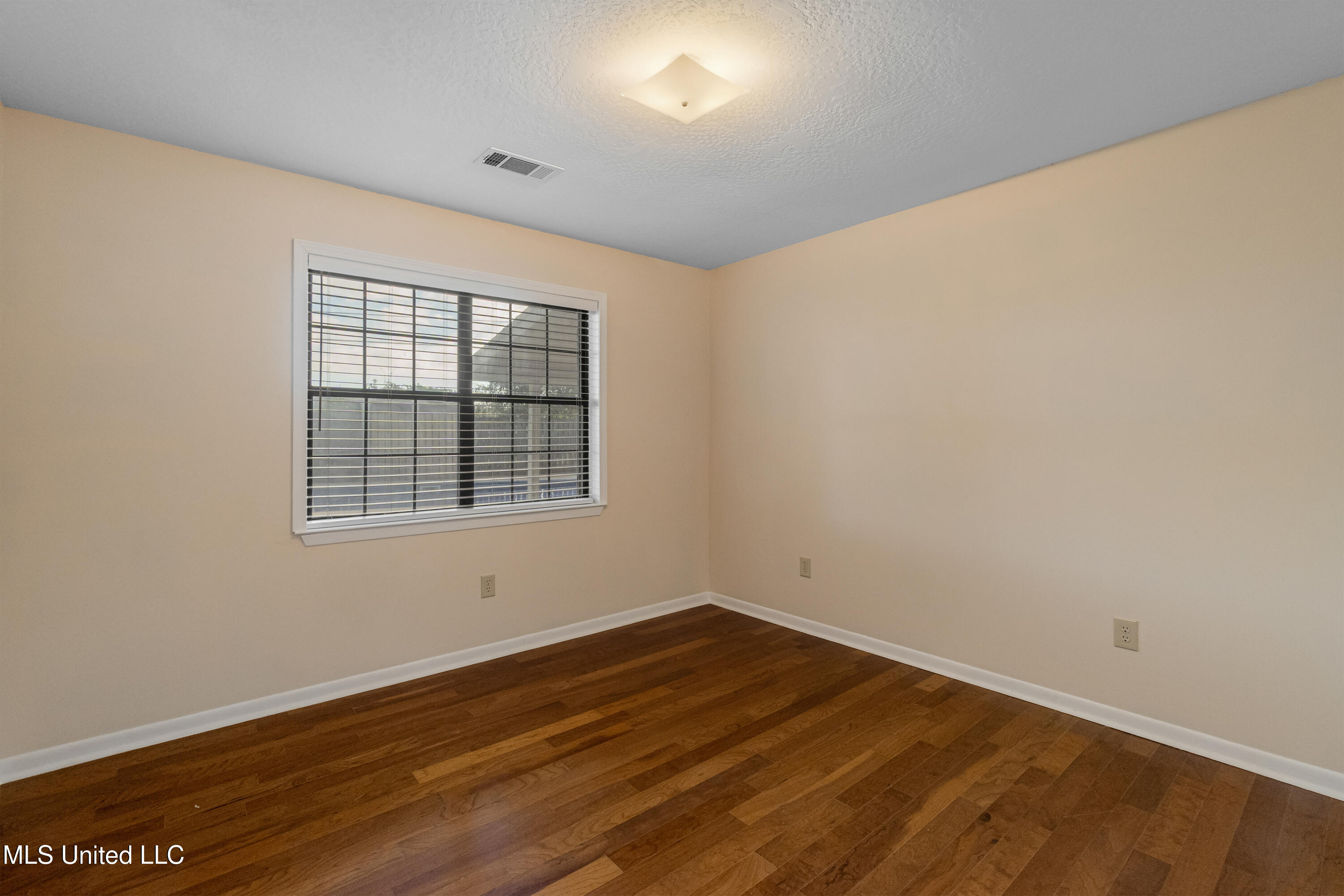 162 Jane Drive Lucedale, MS 39452 - Photo 22 of 38 Bedroom 1