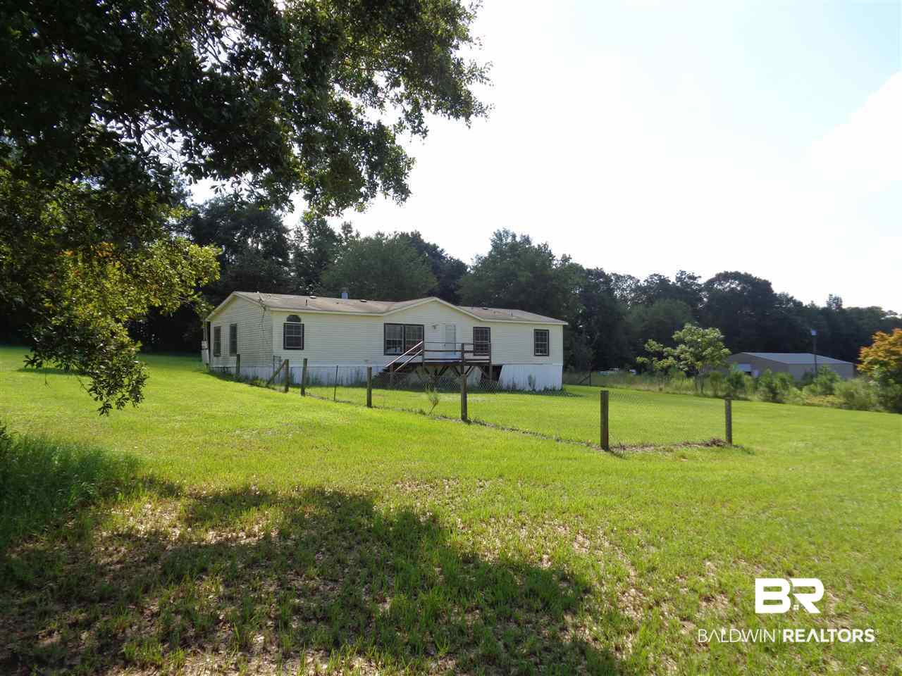 35 Rolling Hill Road East Brewton, AL 36426 - Photo 3 of 33