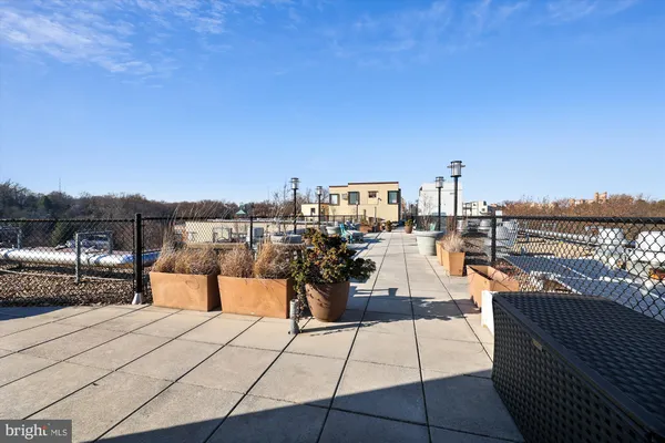 $345,000 | 3701 Connecticut Avenue Northwest, Unit 418, Washington, DC 20008